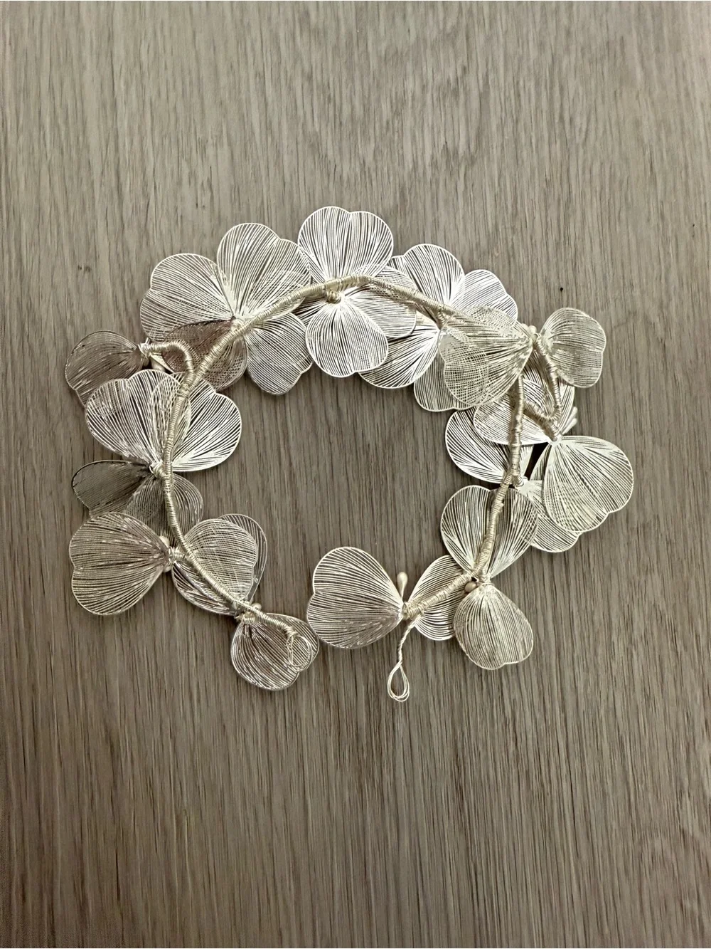 Delicate Floral Hair Piece - Women Accessories